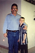 Sam 331.jpg: 2001/12/25 - Christmas - 2001